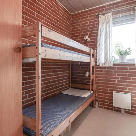 Three-bedroom Holiday In * Haderslev